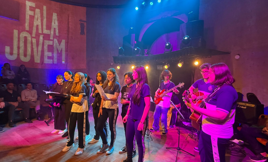 Alunos Participantes Programa Fala Jovem