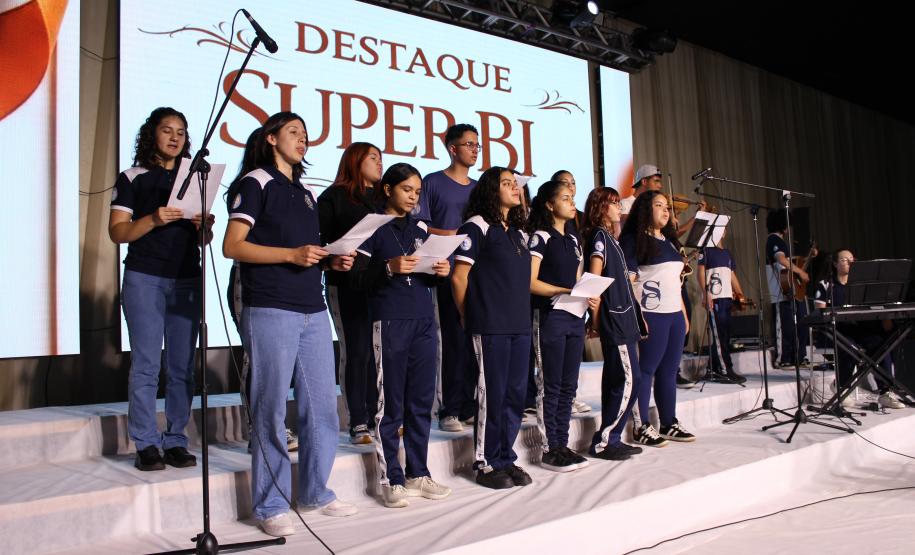 SuperBI reconhece escolas e professores que foram destaque em 2025