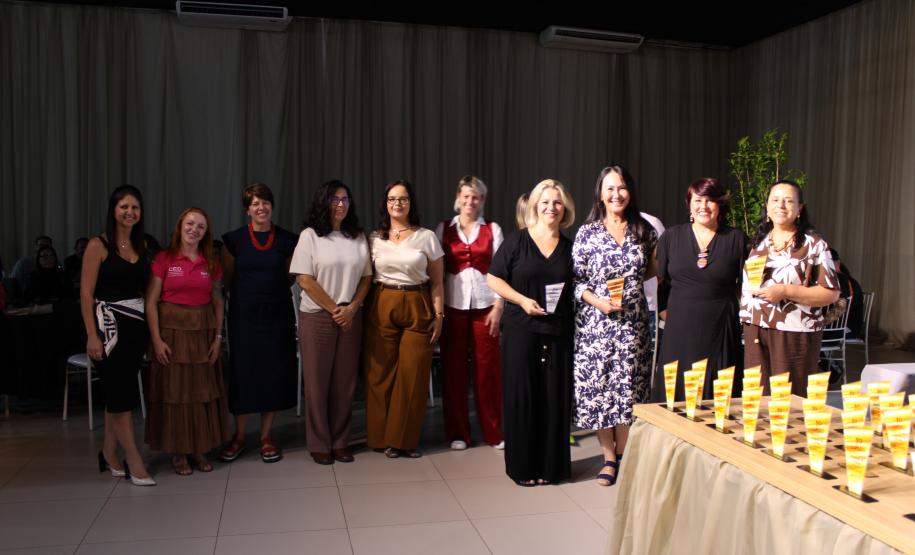 SuperBI reconhece escolas e professores que foram destaque em 2025