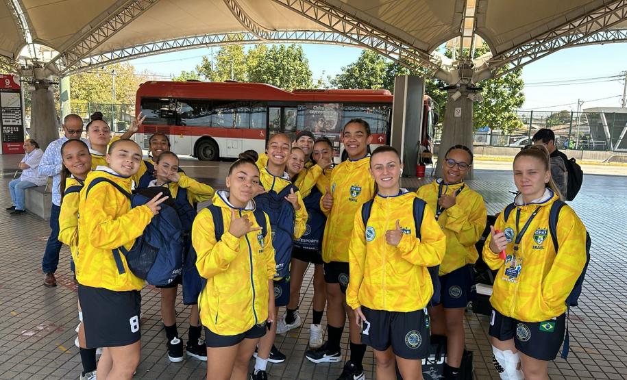 Time Feminino de Futsal do Colégio Estadual do Paraná